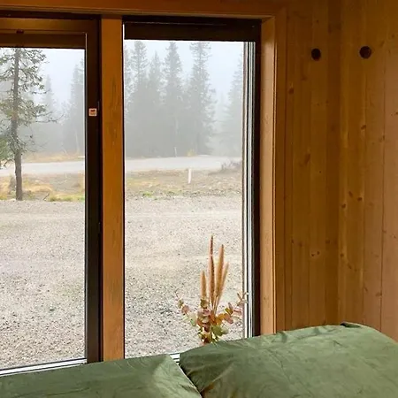 Modern Close To The Slopes In Haglebu